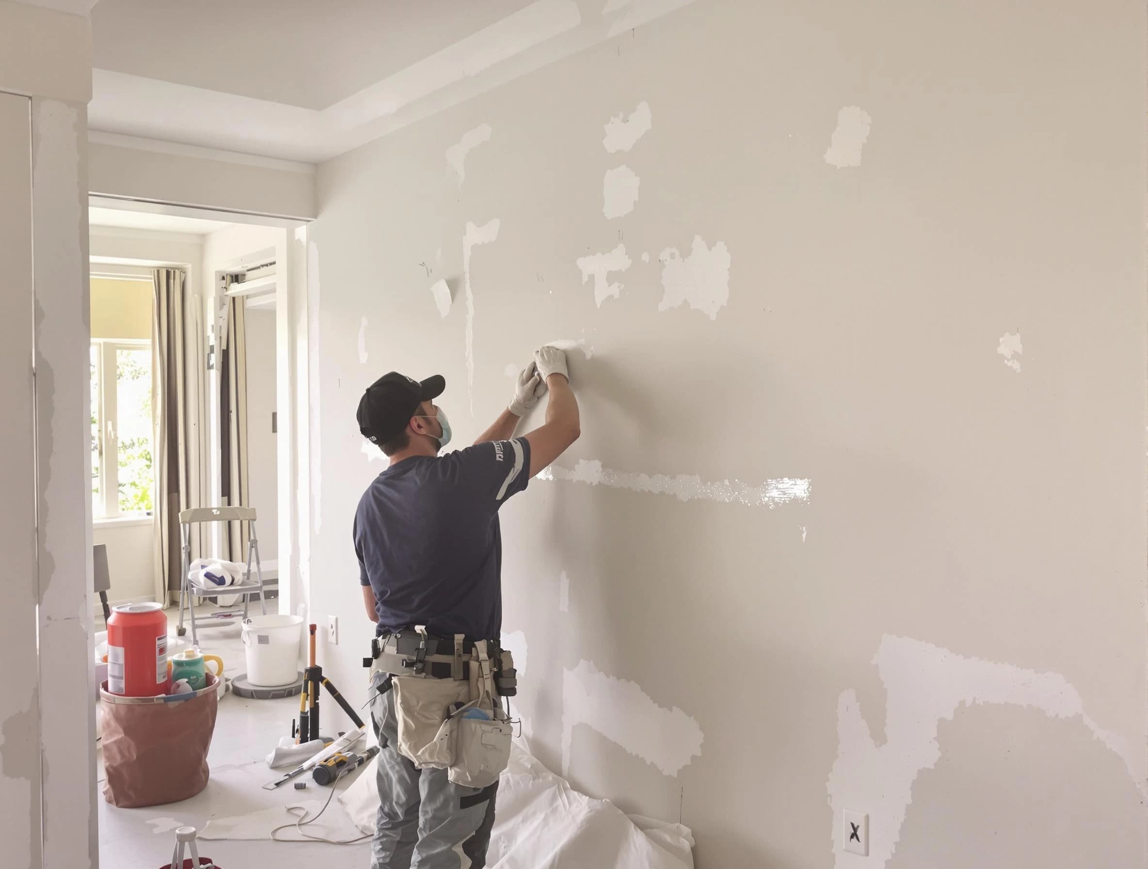 Taping and mudding service by Glendale House Painters in Glendale